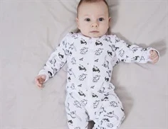 Name It bright white dino natdragt